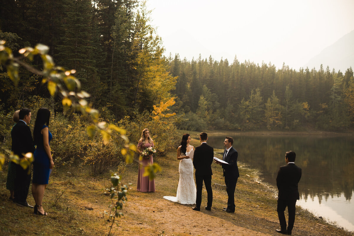 lakeside.wedding.fall.colours.elopement-7517
