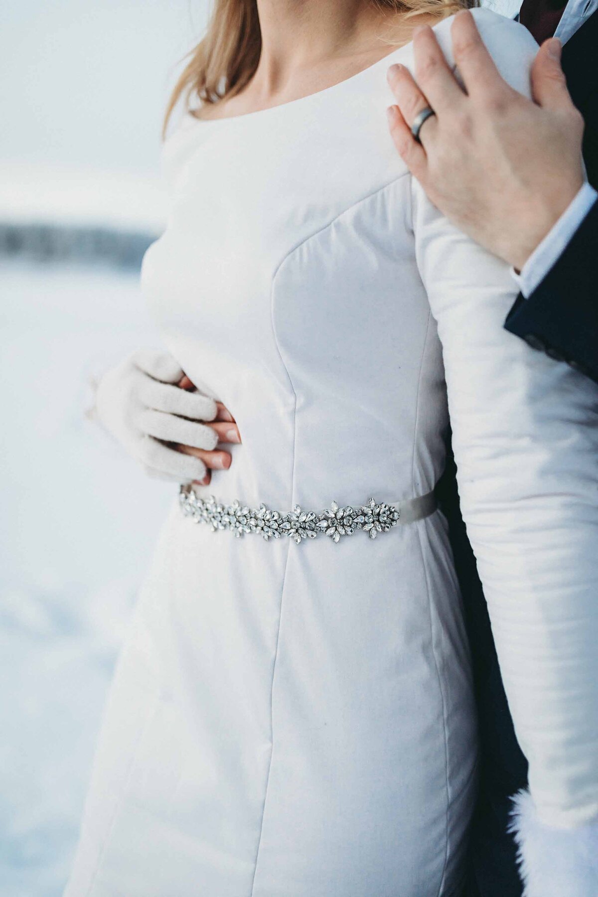 icehotel-weddings-winter-weddings-vinterbröllop-fotograf-kiruna-photographer-wedding-photographer085083