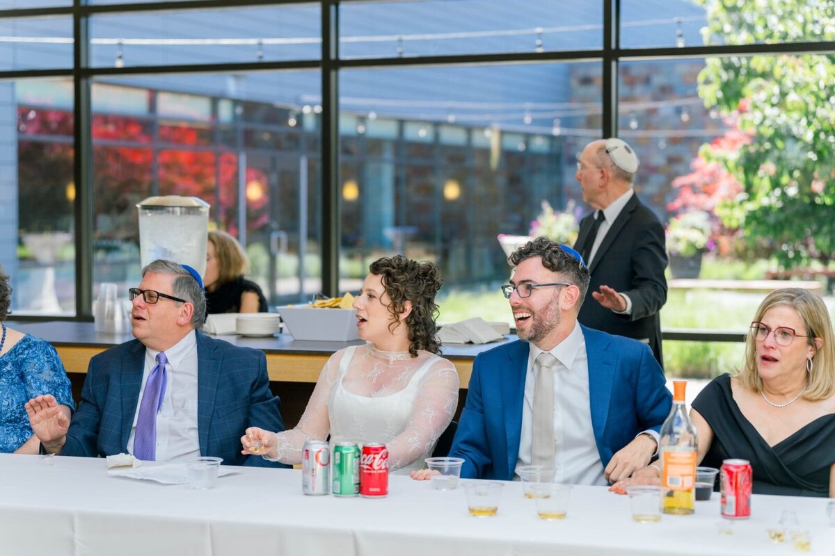 Eliana-Melmed-Photography-Chicago-LosAngeles-Jewish-WeddingPhotography-ShulaNoah-Tisch-00114