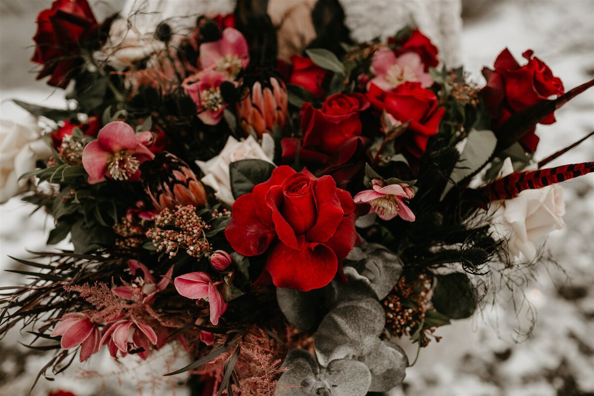 BKC4U WEDDING BOUQUET Red Rose Protea