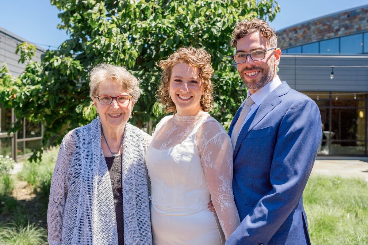 Eliana-Melmed-Photography-Chicago-LosAngeles-Jewish-WeddingPhotography-ShulaNoah-FamilyFormals-00114