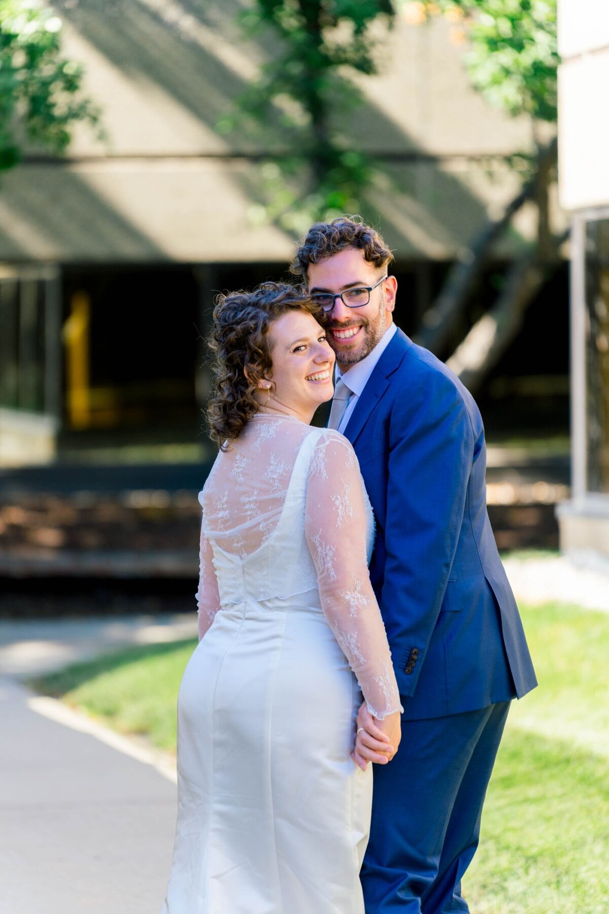 Eliana-Melmed-Photography-Chicago-LosAngeles-Jewish-WeddingPhotography-ShulaNoah-CouplesPortraits-00080