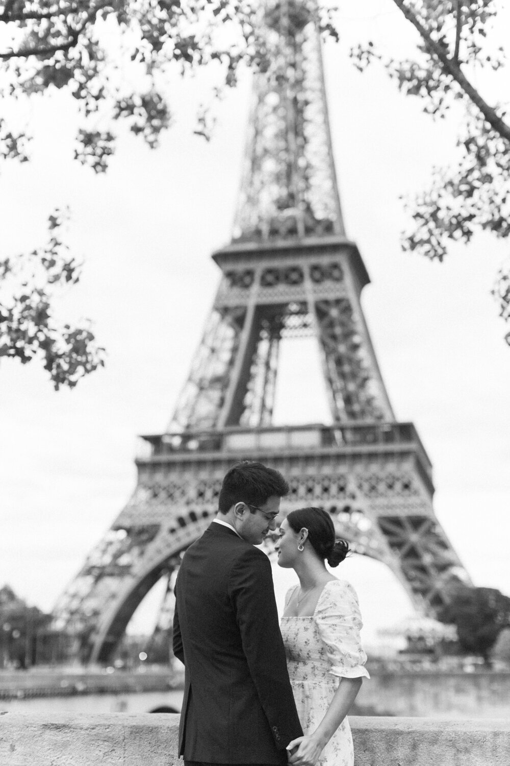 229-ruetphoto-texas-wedding-photographers-austin-engagements--ParisEngagementPhotographers-KyraAdam_Engagements_featherandtwine-533
