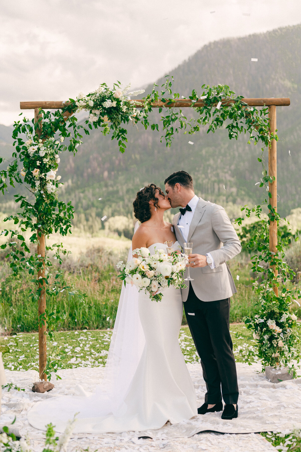Lia-Ross-Aspen-Snowmass-Patak-Ranch-Wedding-Photography-By-Jacie-Marguerite-442
