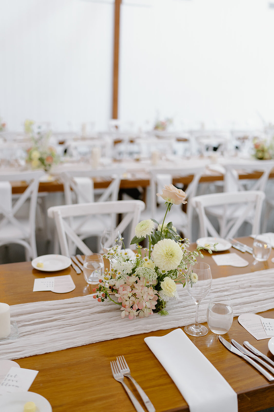Bee's Blossoms Floral Studio Gold Coast Australia Florist Wedding Event Floral Design Flower Workshops Retail Deliveries Belle Clark Whimsical Romantic Lush Flowers Wedding Bouquets Centerpieces colour-22 2