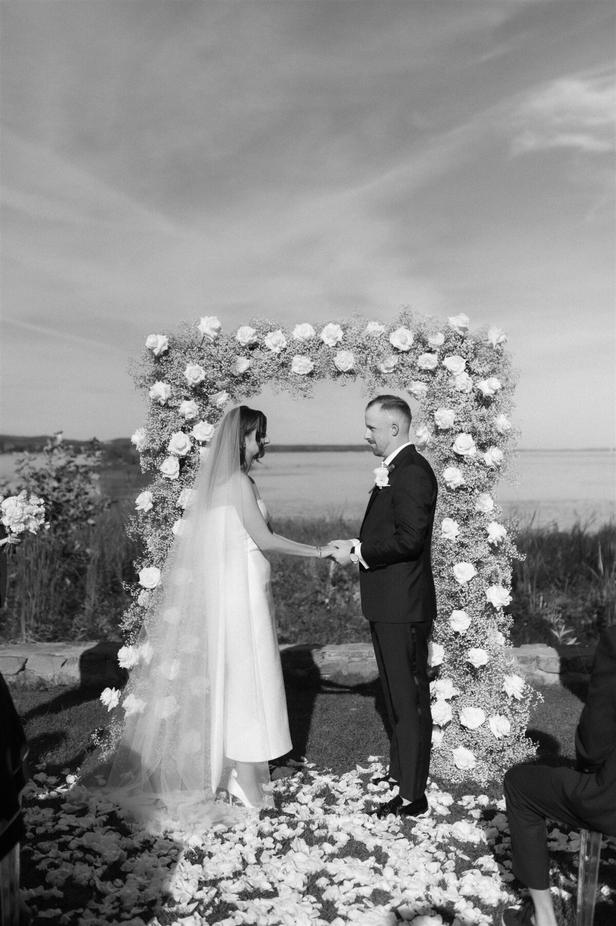 chic-willow-inn-hudson-wedding-julia-garcia-prat-montreal-luxury-wedding-photographer-252