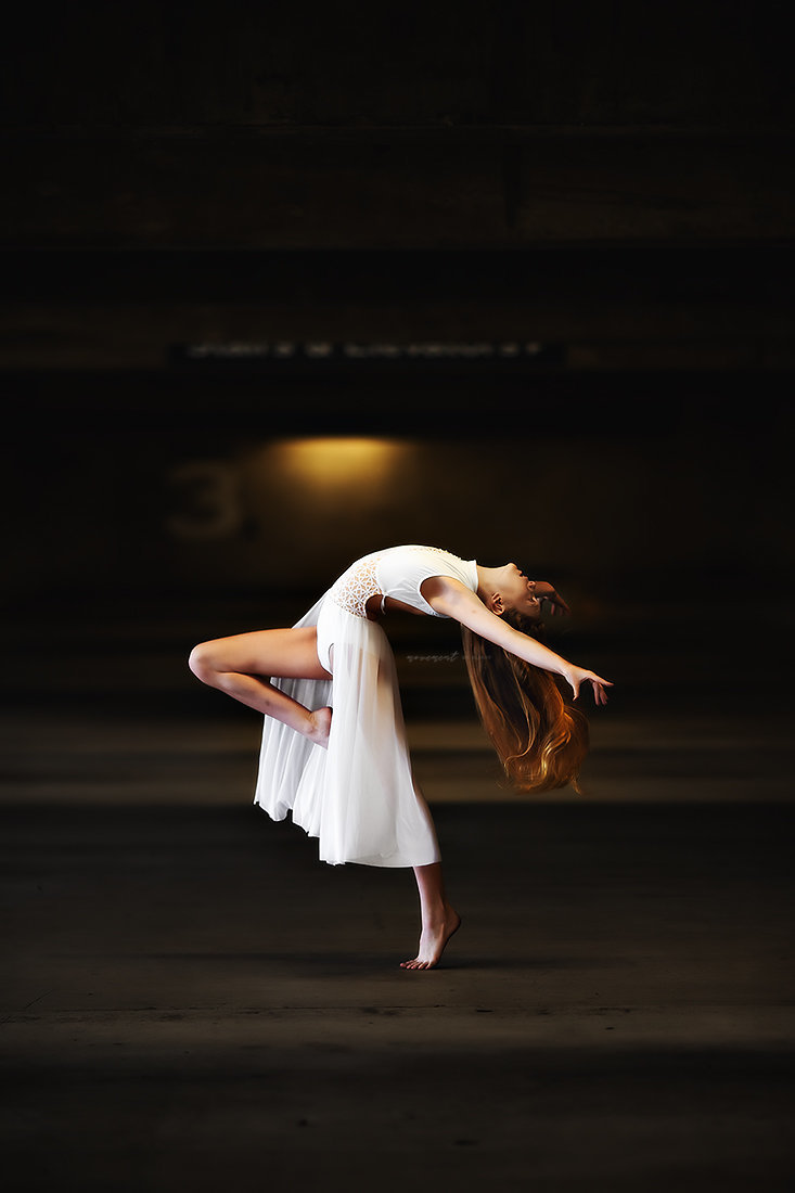 Claire7 web