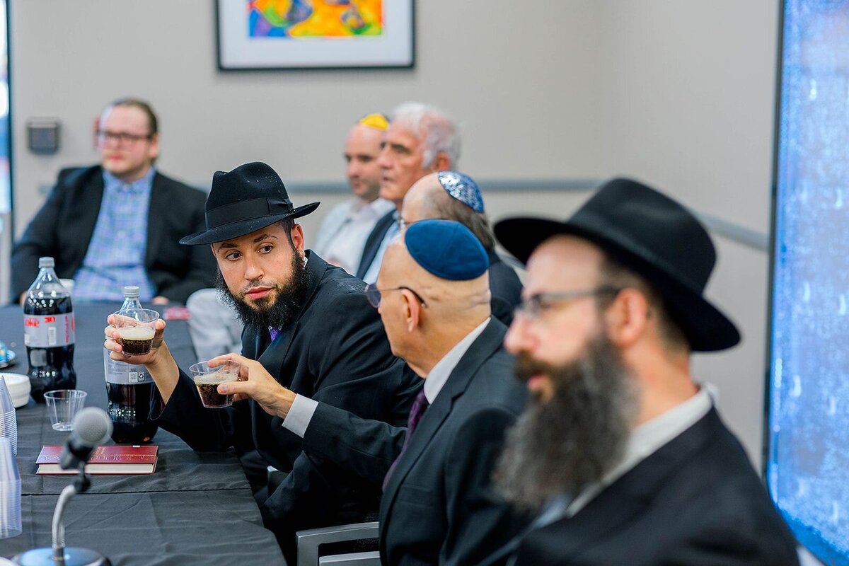 Eliana-Melmed-Photography-Chicago-LosAngeles-Jewish-WeddingPhotographer-CarmiKalman-Tisch-00133