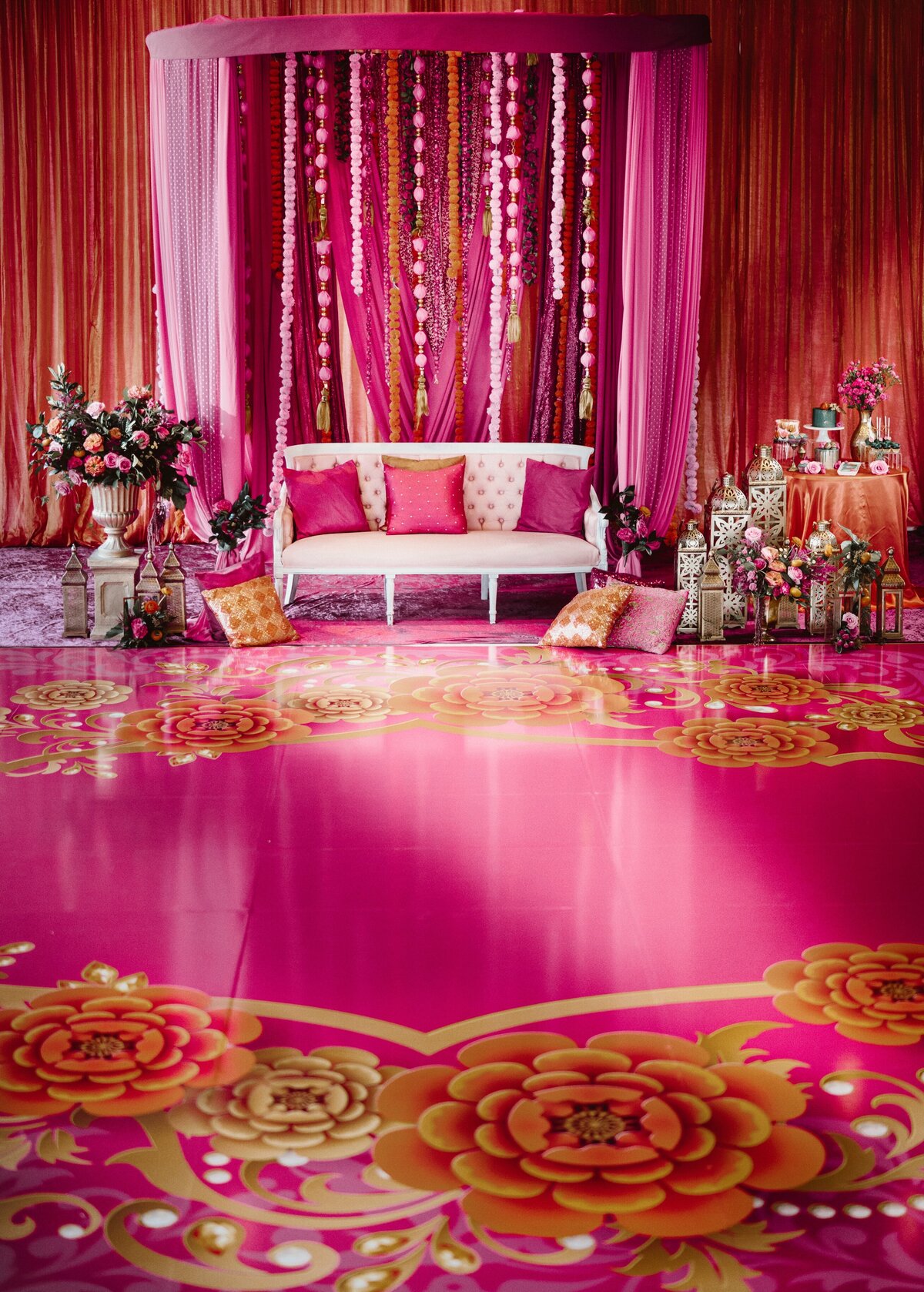 red-pink-orange-gold-sangeet-decor-flowers-06