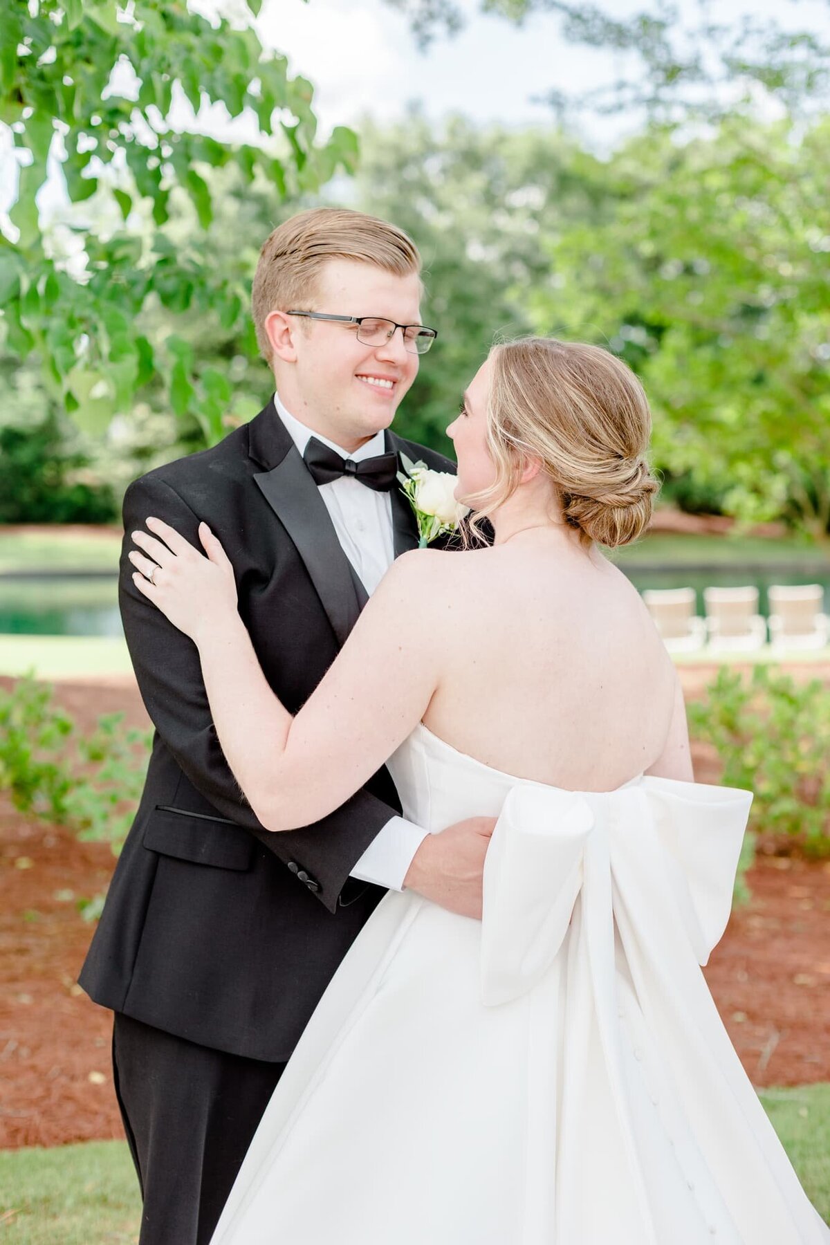 Katie and Alec Wedding Photography Wedding Videography Birmingham, Alabama Husband and Wife Team Photo Video Weddings Engagement Engagements Light Airy Focused on Marriage  Ashley + Chase's Hamilton_Kzxc