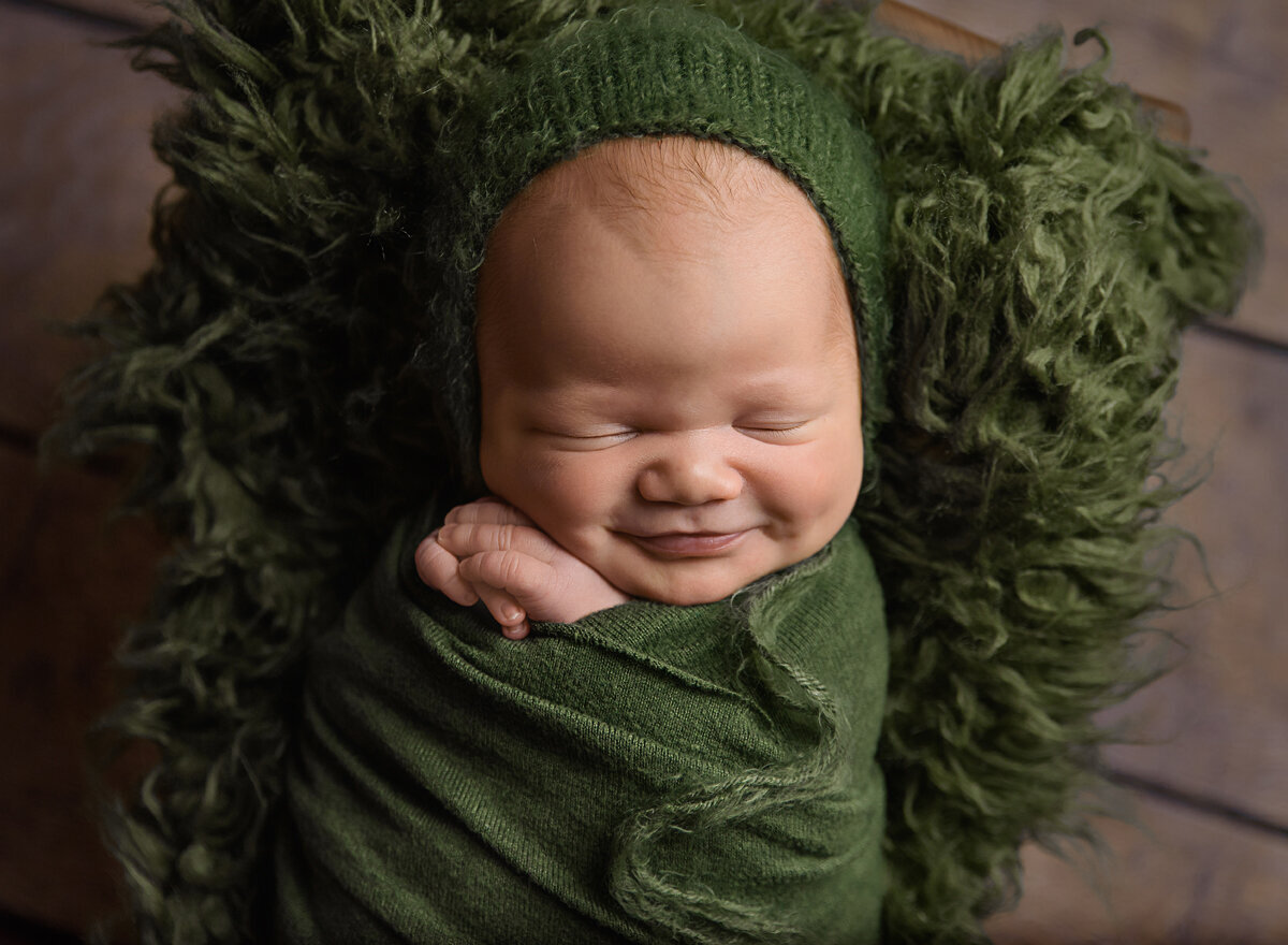 Best-affordable-simplistic-posed-newborn-keller-dfw-baby-newborn-photographer-20