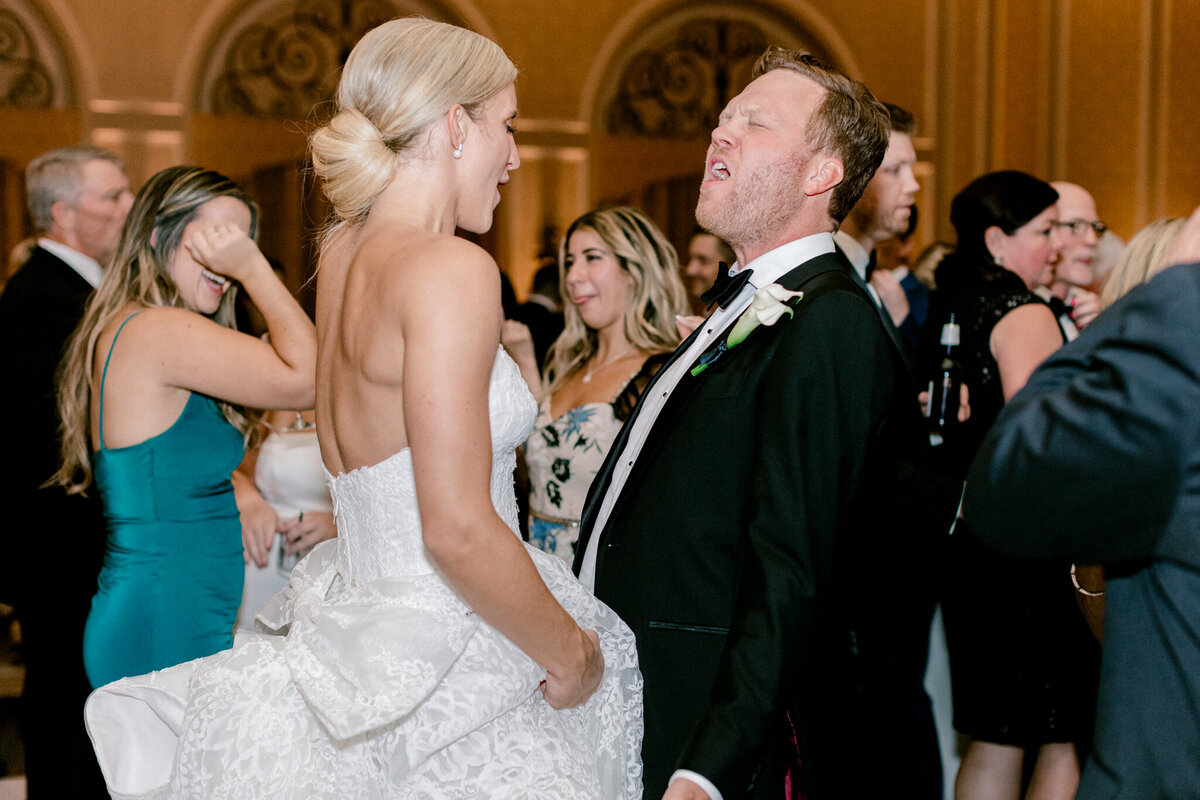 Katelyn & Kyle's Wedding at the Adolphus Hotel | Dallas Wedding Photographer | Sami Kathryn Photography-325