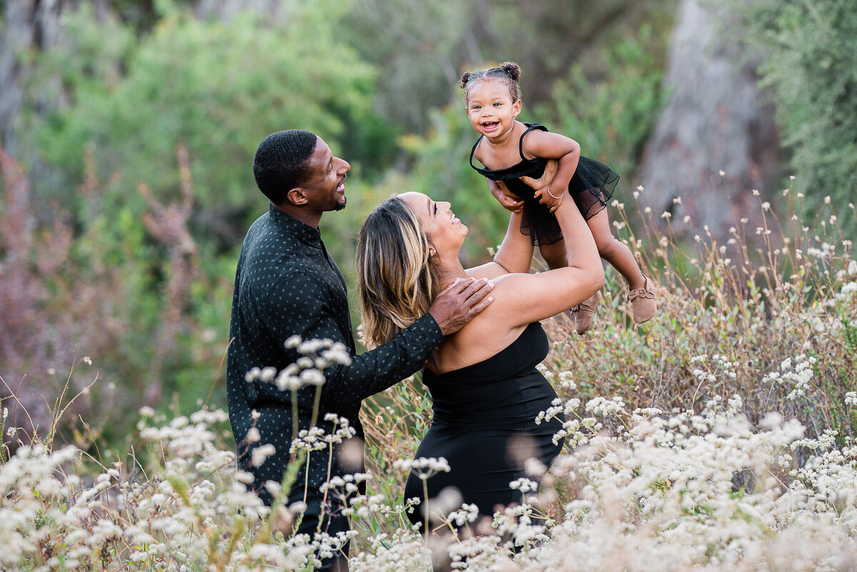 San Diego Maternity Photographer-in the flowers5