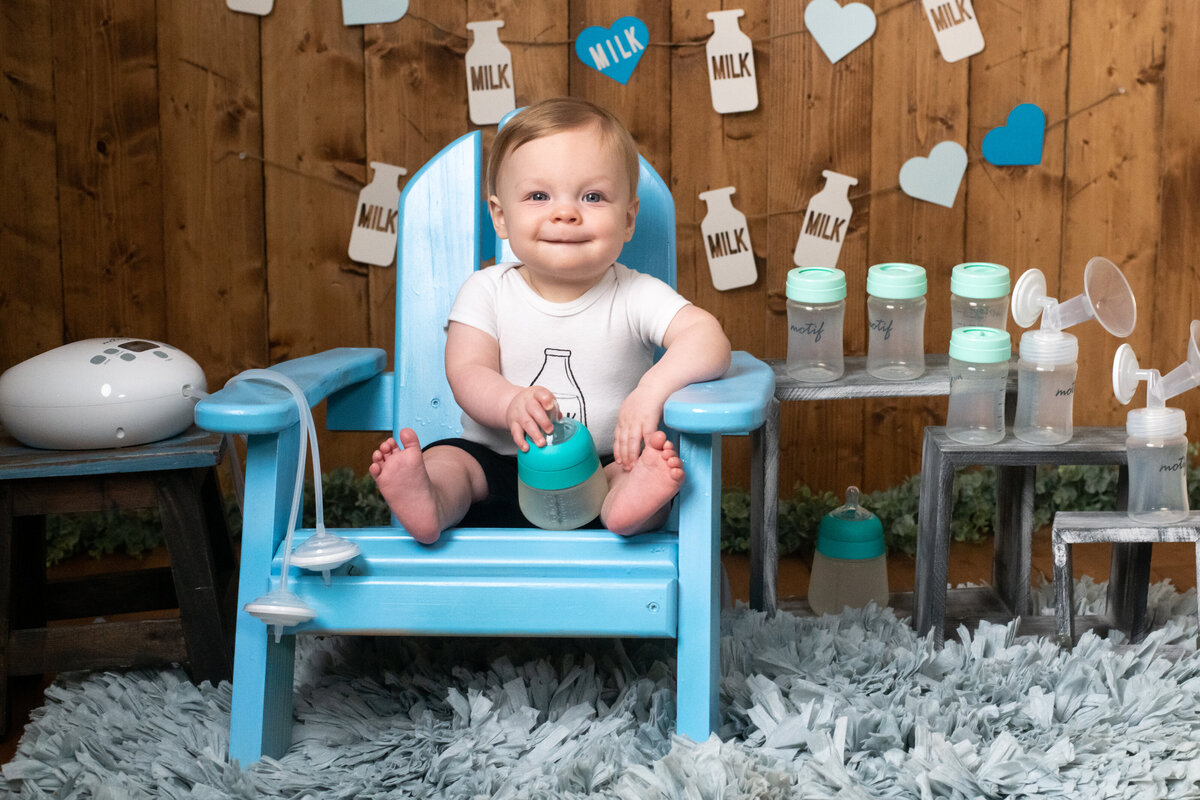 8-month-baby-akron-photographer