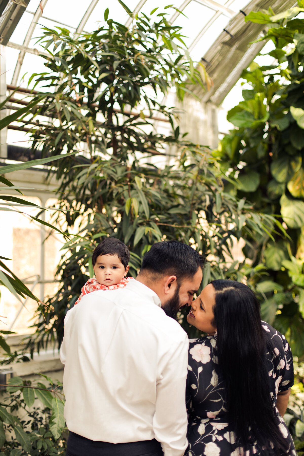 Fi_Photography_Wilder_Park_Conservatory_Family_Session-39