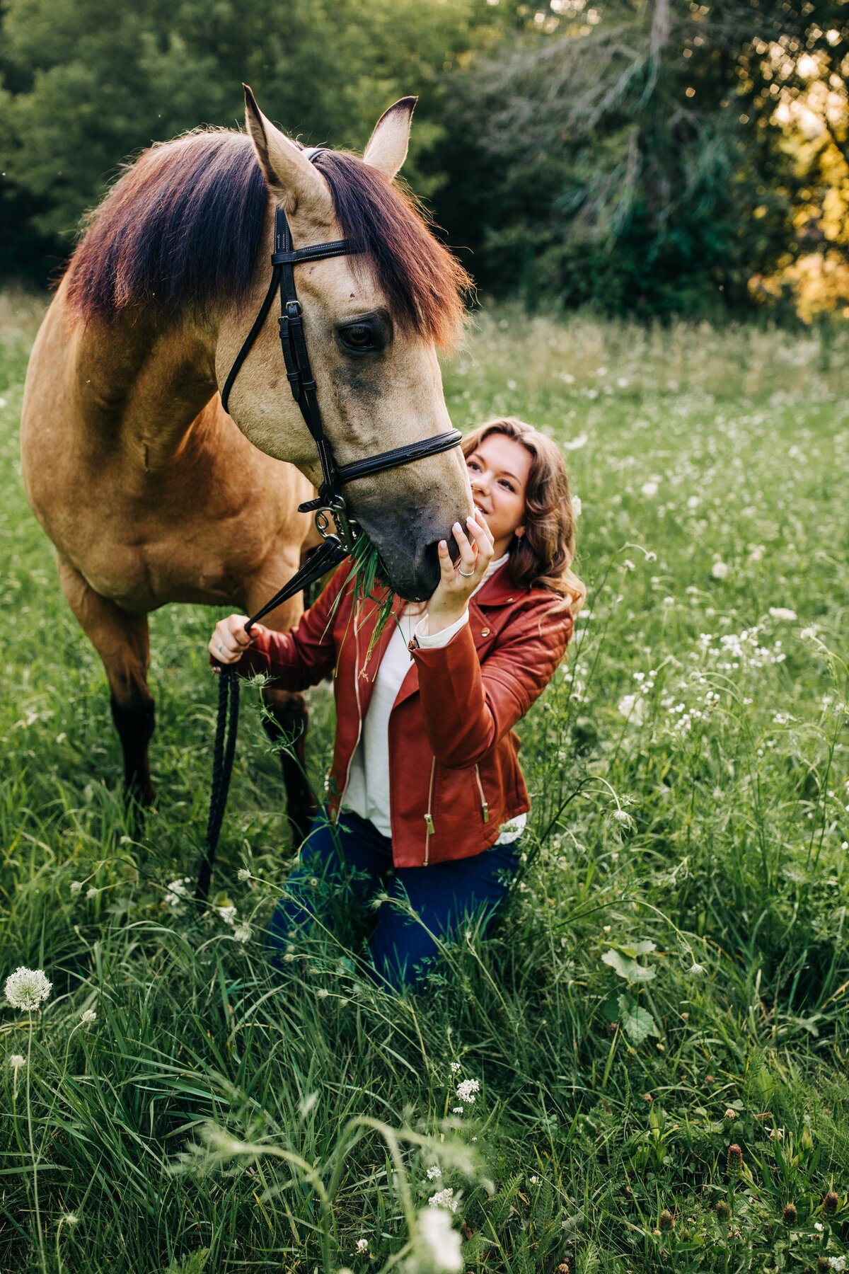 Senior-Photos-with-Horse-Milwaukee3