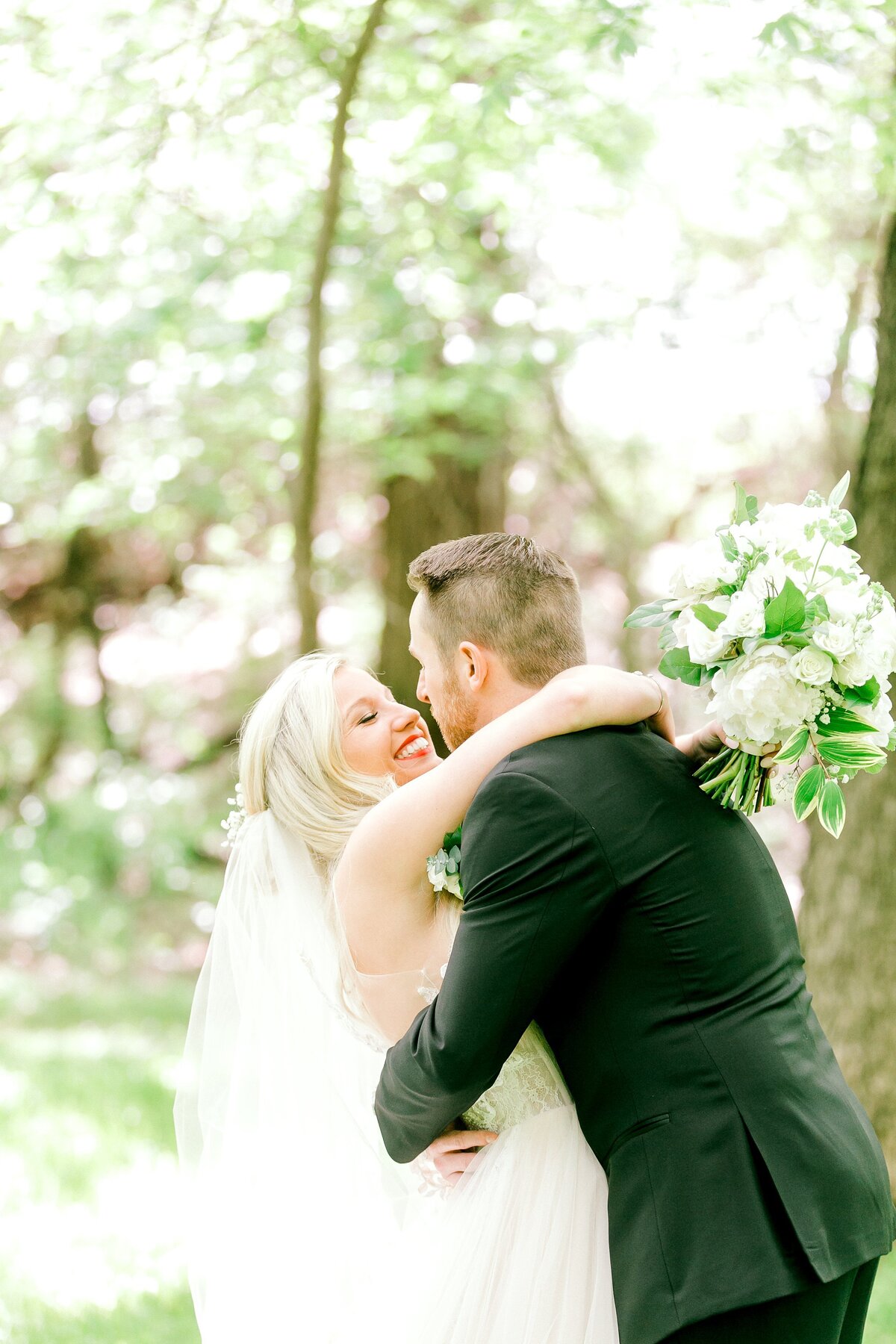Michelle-and-Michael-Wedding-Day-by-Emily-Nicole-Photo-148