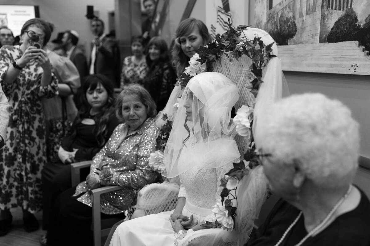 Eliana-Melmed-Photography-Chicago-LosAngeles-Jewish-WeddingPhotographer-CarmiKalman-Bedeken-00077