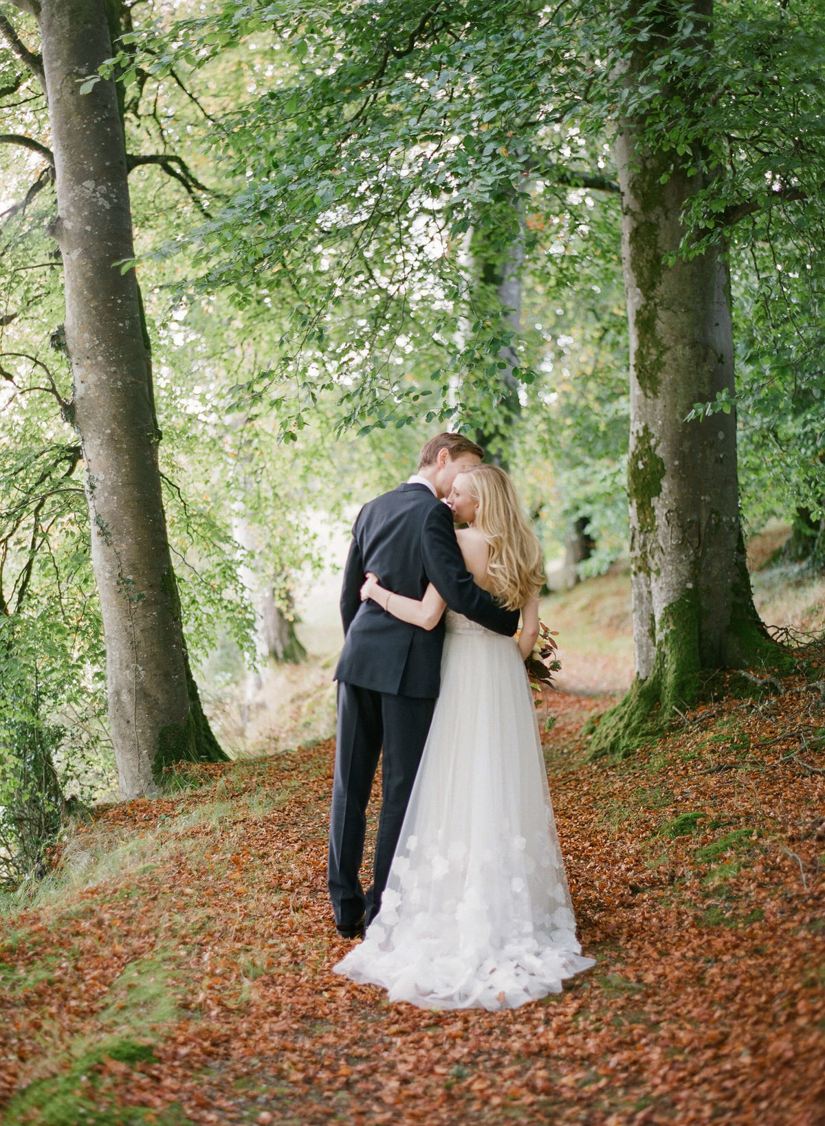 47-KTMerry-weddings-bride-groom-Ireland-woods