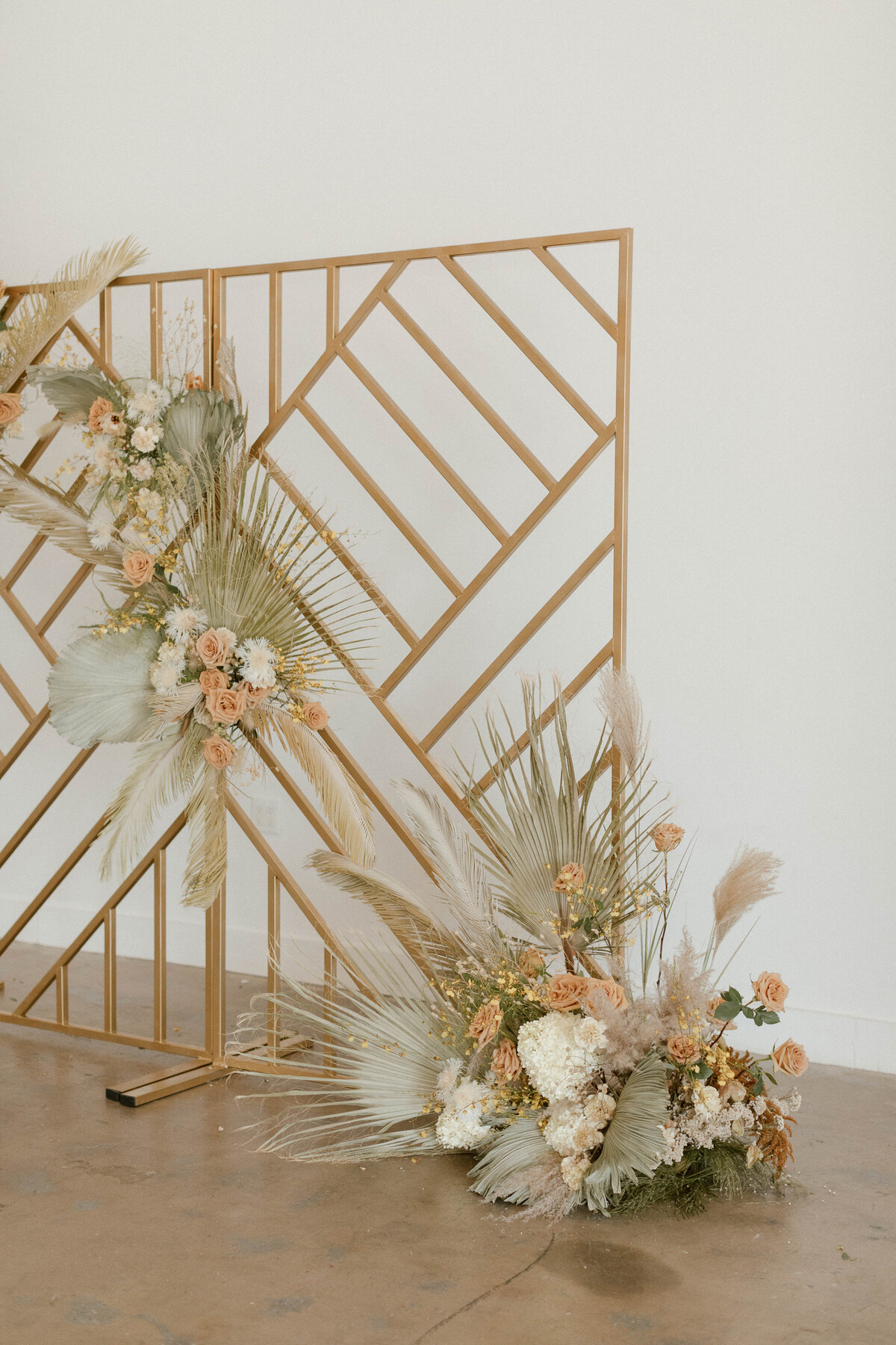 Faye Fern Creative | Luxury Wedding Design, Planning + Production | Los Angeles Wedding | Forme | Ceremony  Backdrop