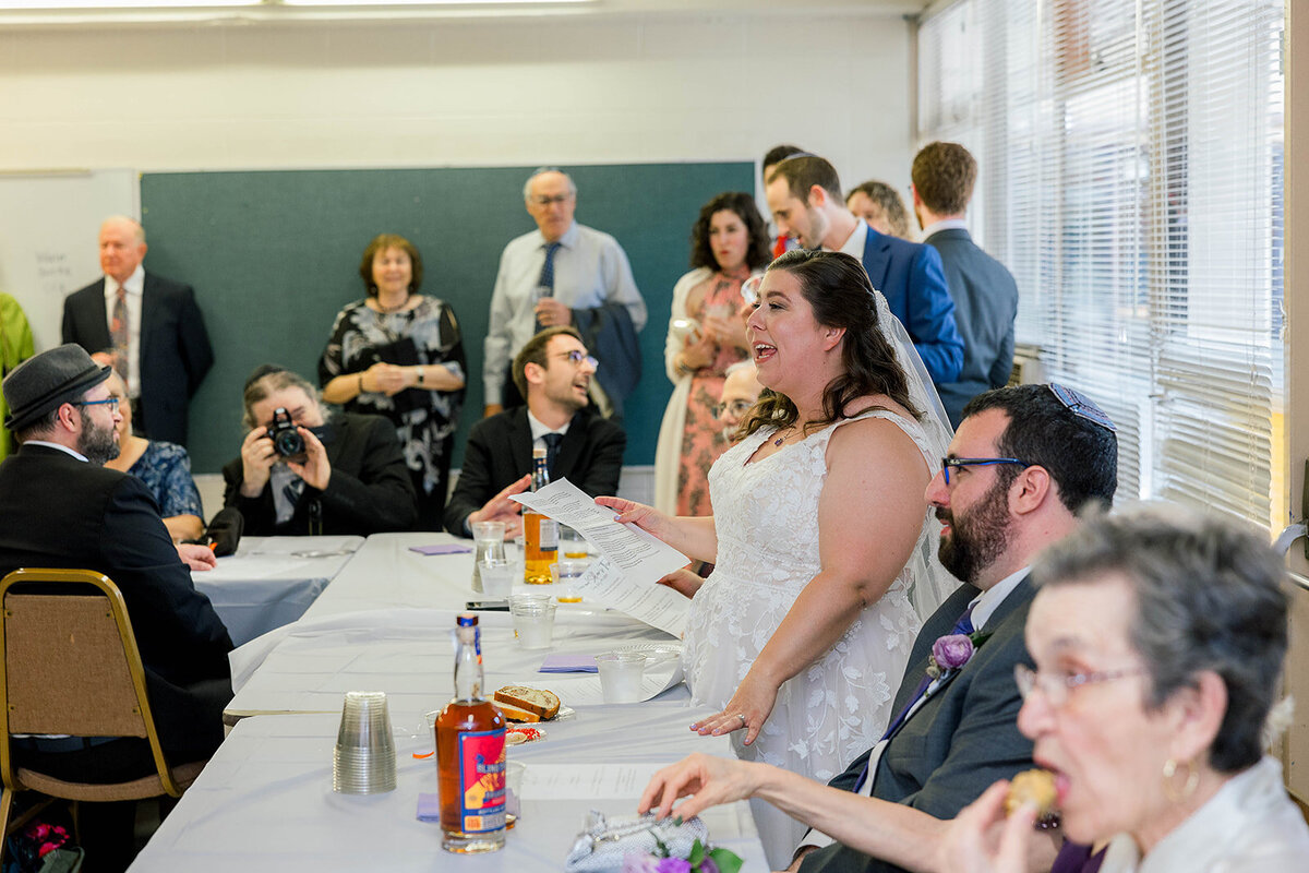 Eliana-Melmed-Photography-Chicago-LosAngeles-Jewish-WeddingPhotography-ElianaSklar-Tisch-00009