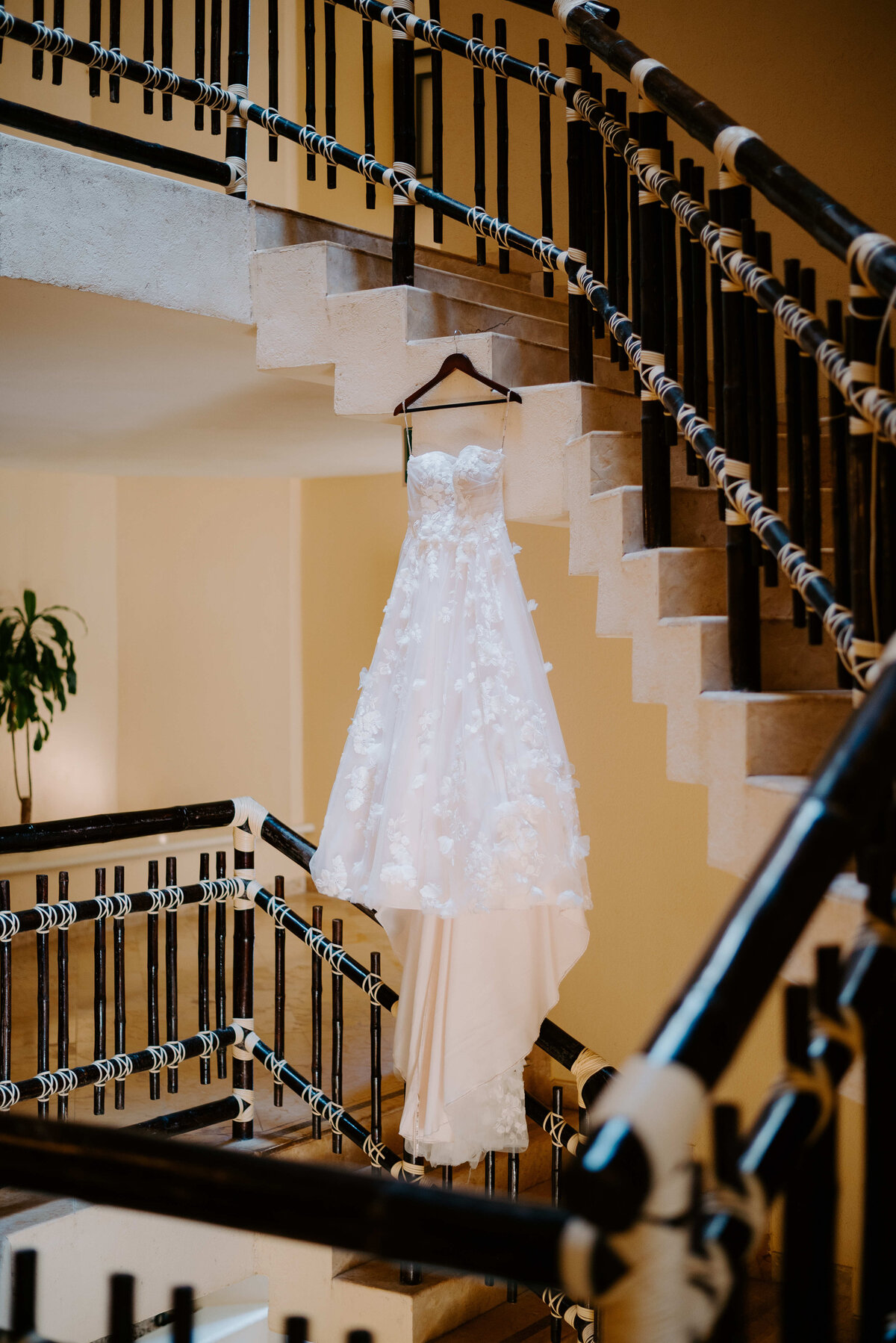 Dreams Riveria Maya Wedding - Bruich Wedding - BRIDE GETTING READY - Kyrsten Ashlay Photography-35