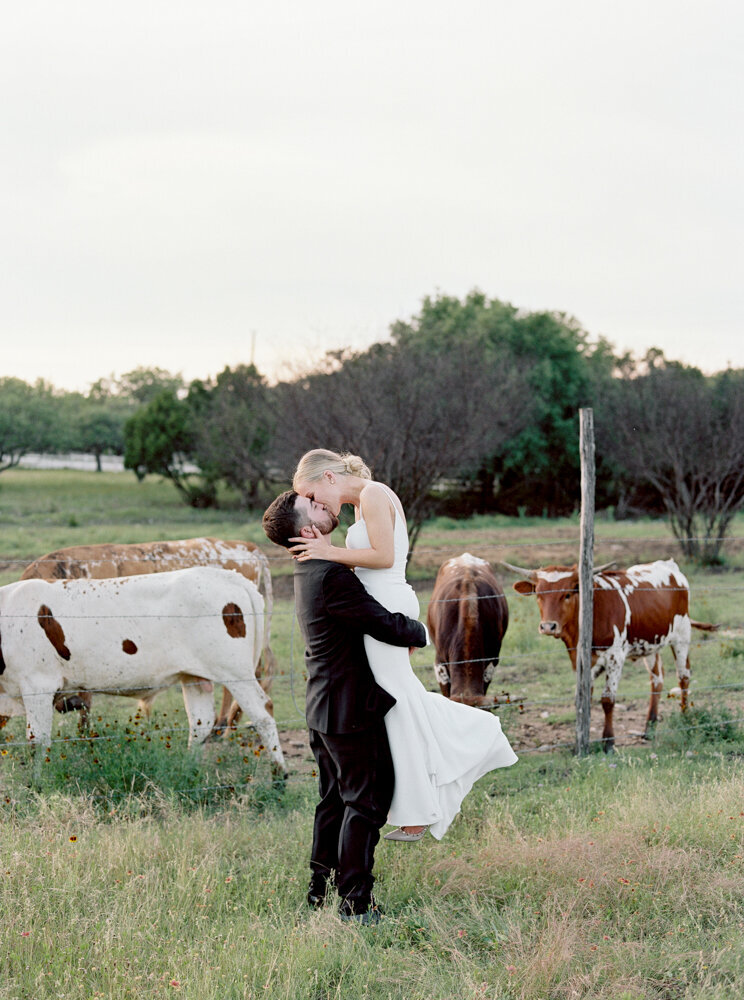 Top Austin Wedding Photographer-727