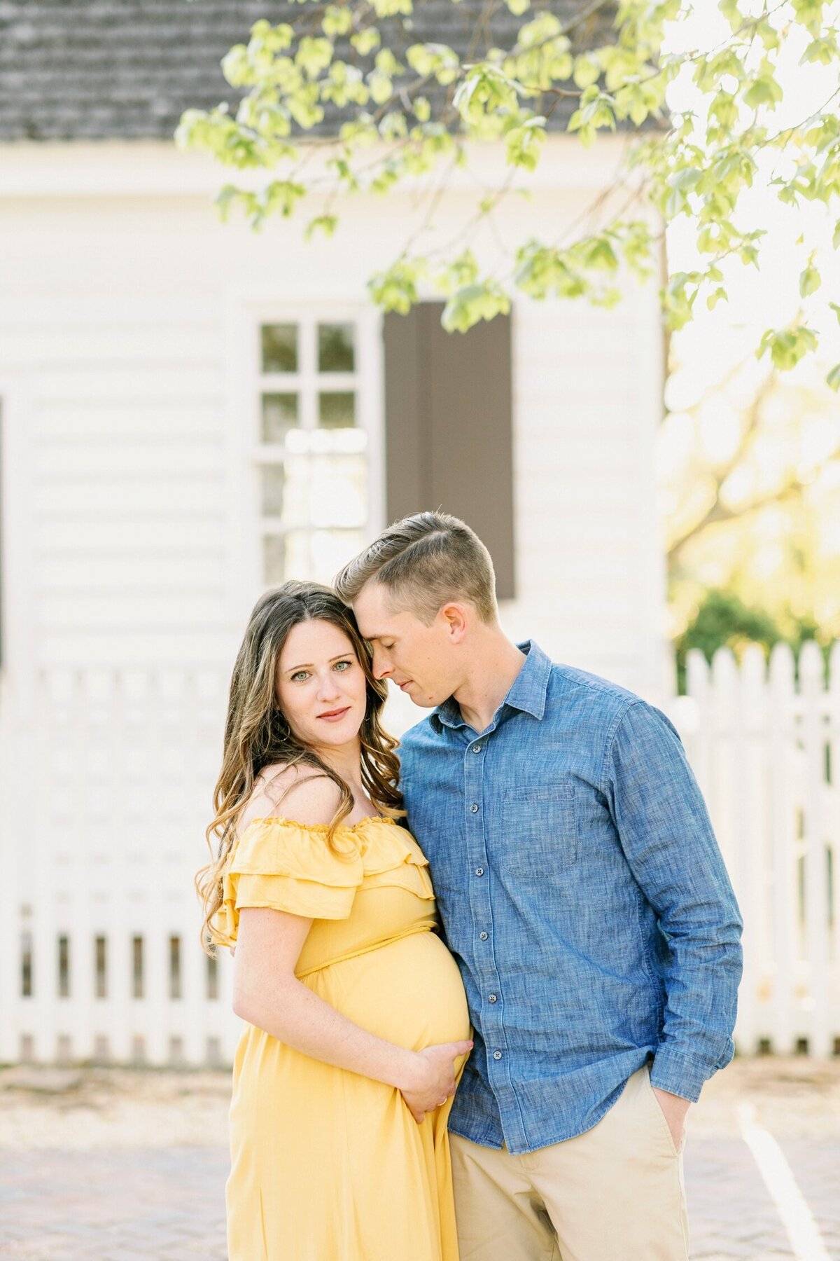 colonial williamsburg_maternity session_2731