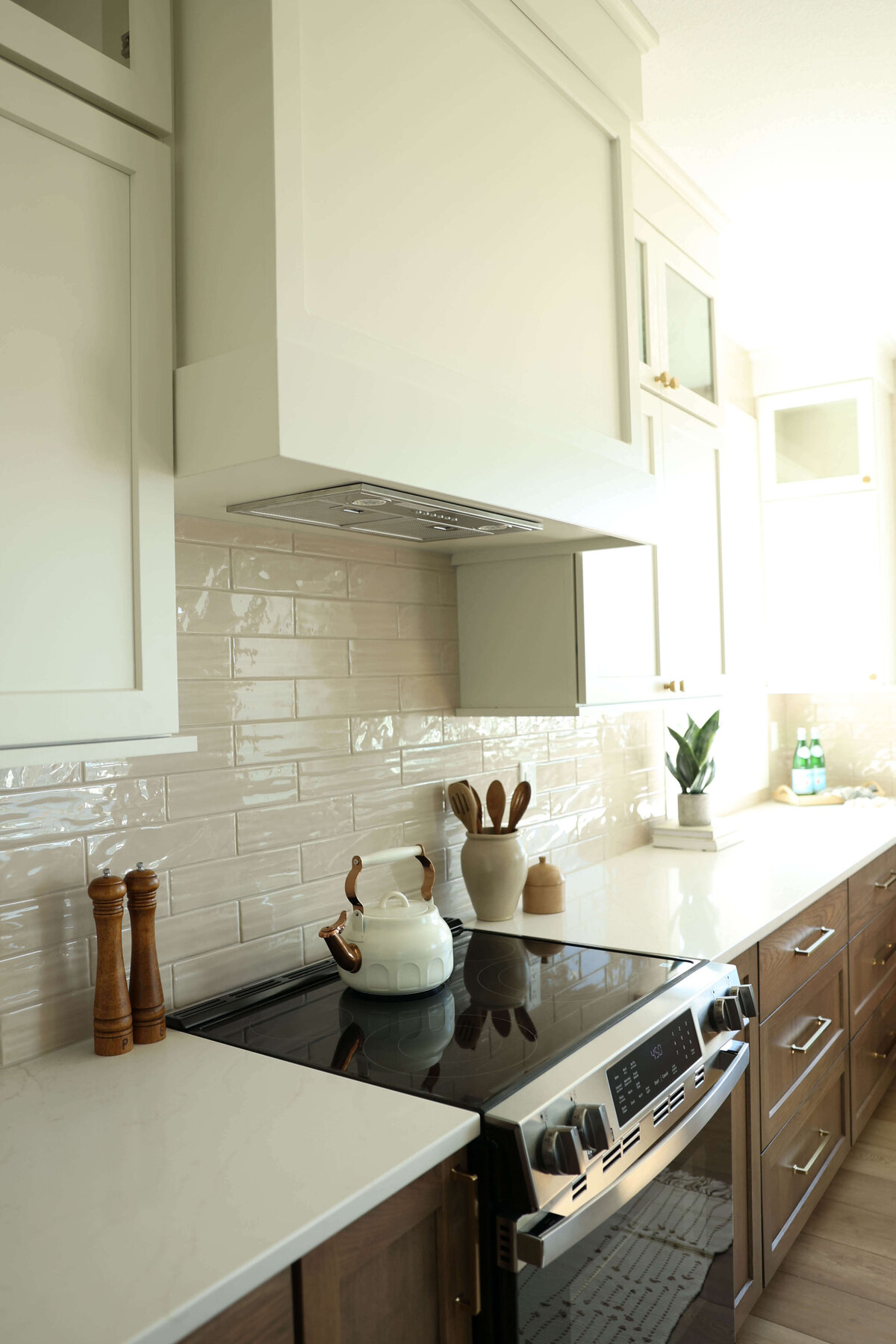 1183-Kitchen-Grimes-Central-Iowa-Custom-Home-JRL-Builders-3F1A9096