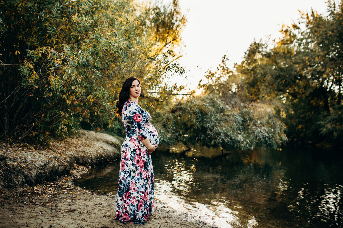 Eagle Idaho Floral Maternity Photography-8
