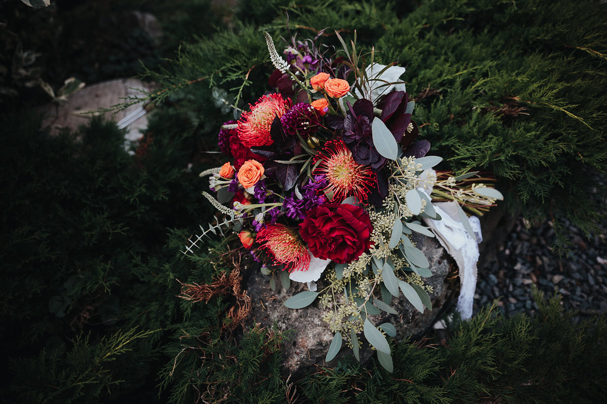 BKC4U WEDDING FLFOWERS Orange and purple bridal bouquet