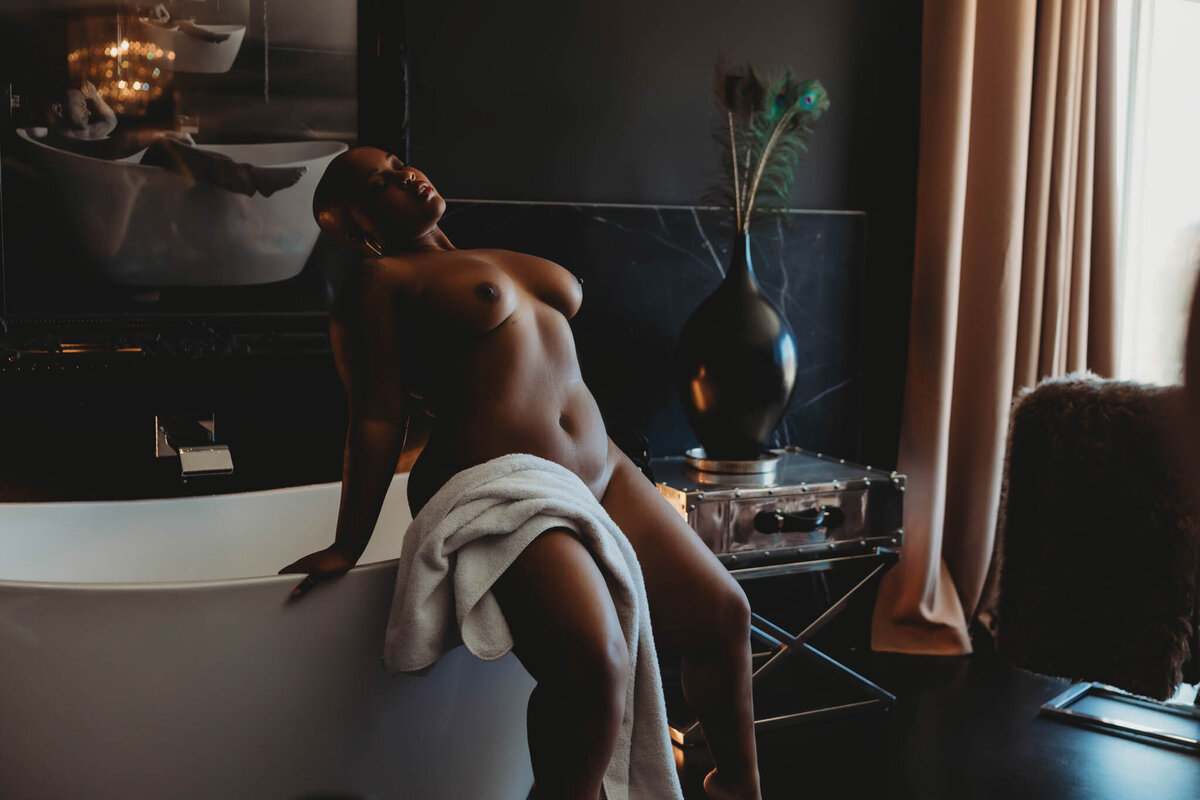 fine-art-traveling-boudoir-photographer-104