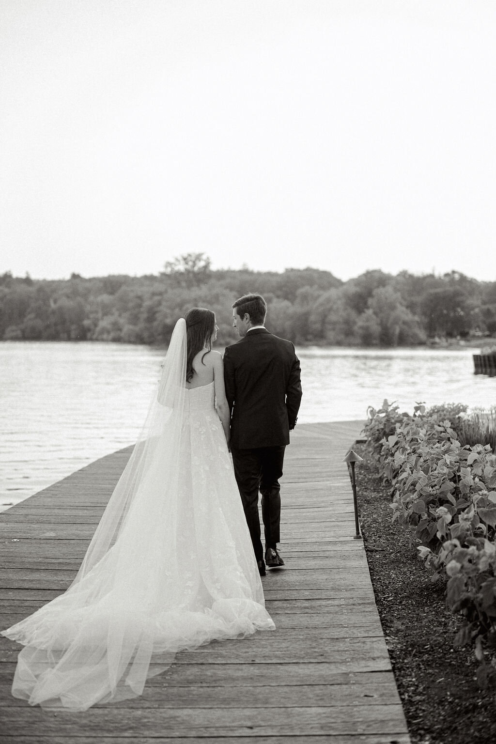 Lake-House-On-Canandaigua-Wedding-Sunset-Photos-Verve-Event-Co-Finger-Lakes-New-York-Wedding-Planner (6)