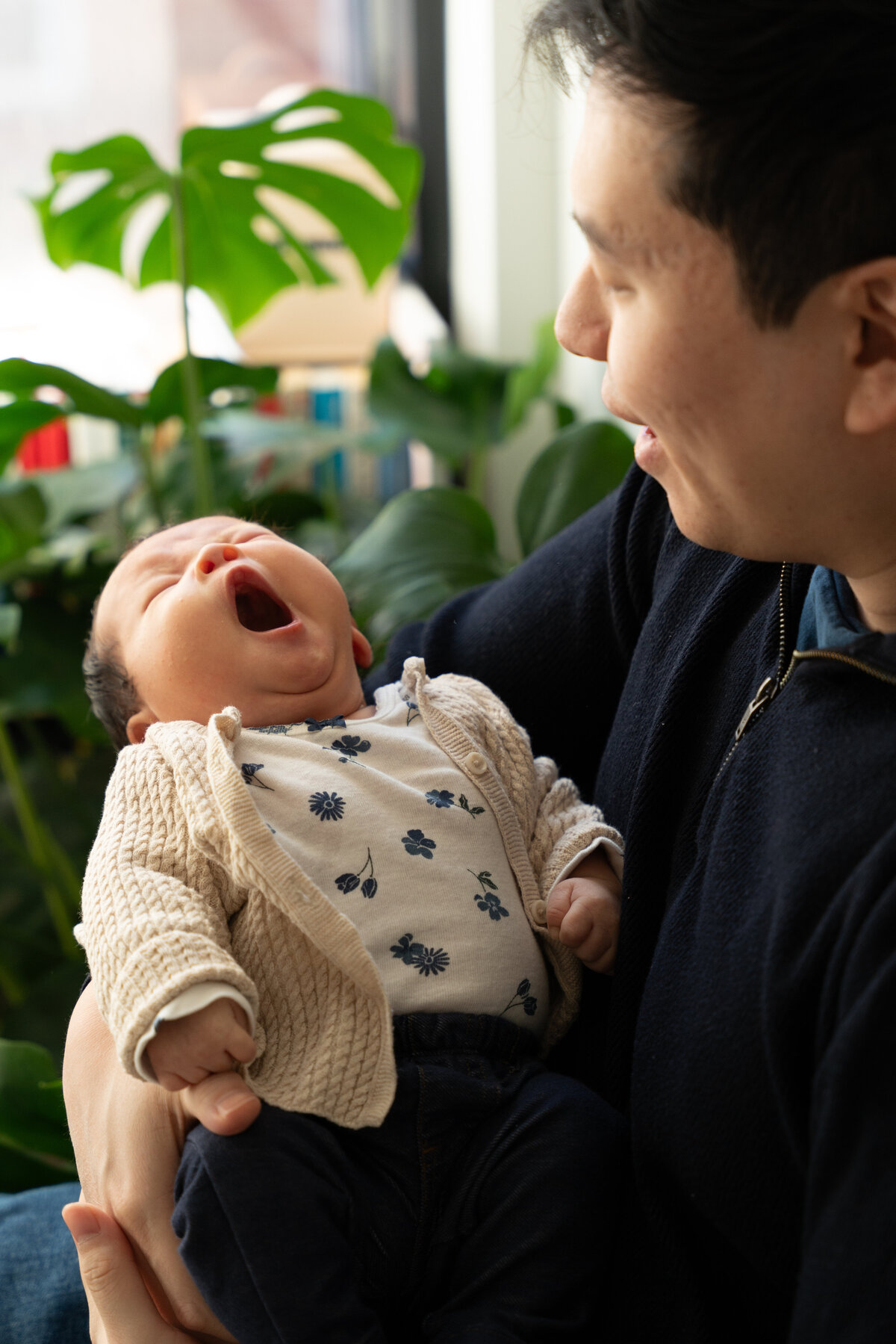 6DadYawnBaby