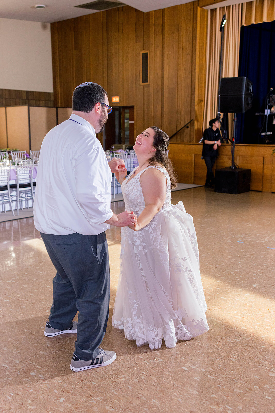 Eliana-Melmed-Photography-Chicago-LosAngeles-Jewish-WeddingPhotography-ElianaSklar-RoomReveal-00017