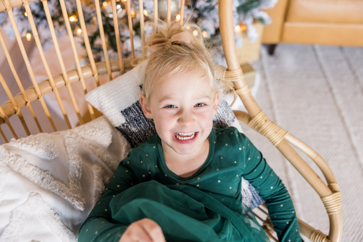 holiday mini sessions in studio