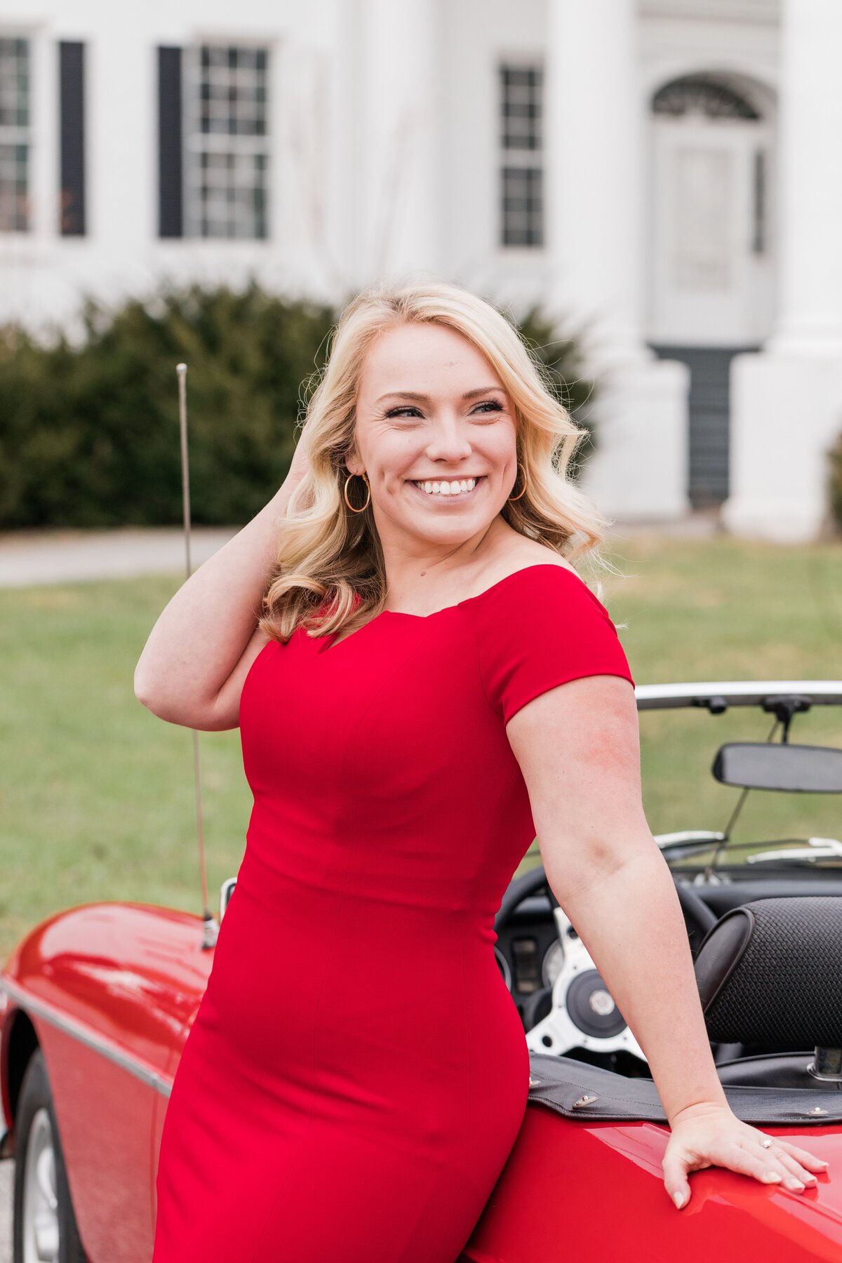 Vintage-Car-Engagement-Photos-DC-Maryland-Silver-Orchard-Creative_0041