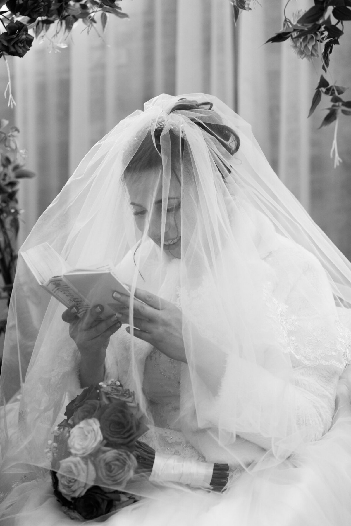 Eliana-Melmed-Photography-Chicago-LosAngeles-Jewish-WeddingPhotographer-YanaAlexWedding-8