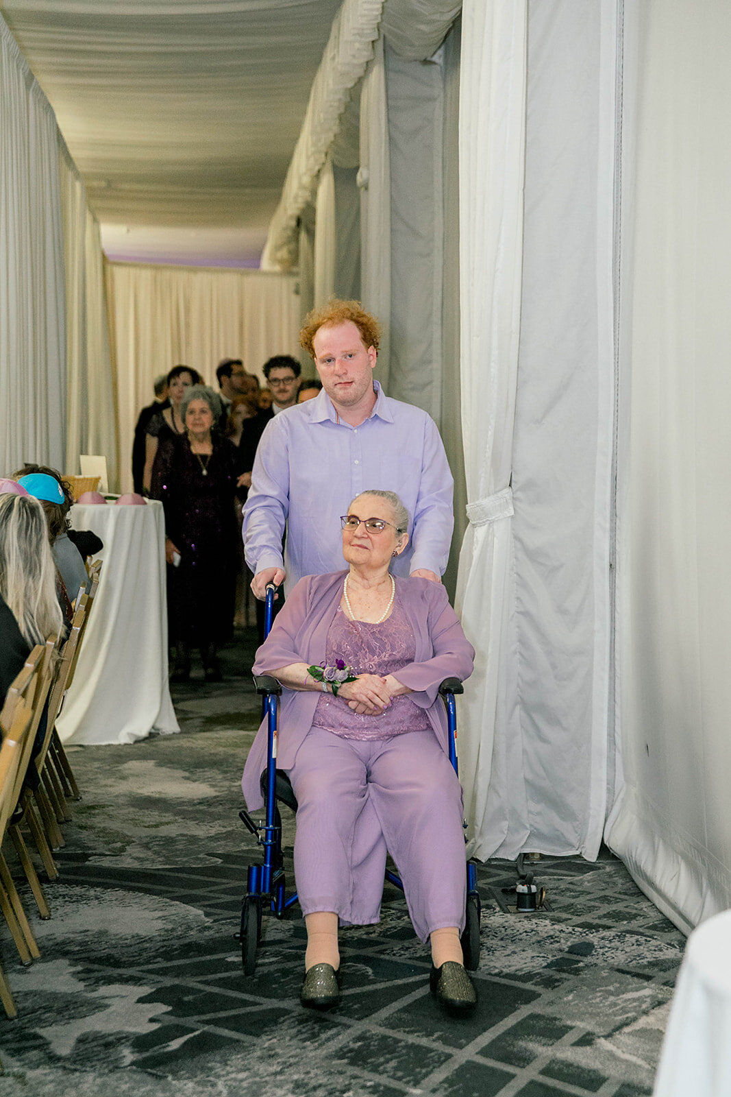 Eliana-Melmed-Photography-Chicago-LosAngeles-Jewish-WeddingPhotography-Chuppah-00015