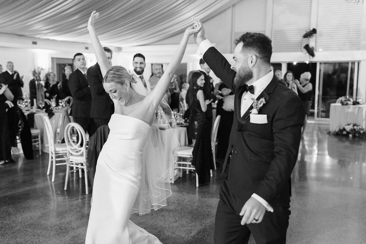 Lake-House-Inn-Wedding-SJ-1023-Copy1