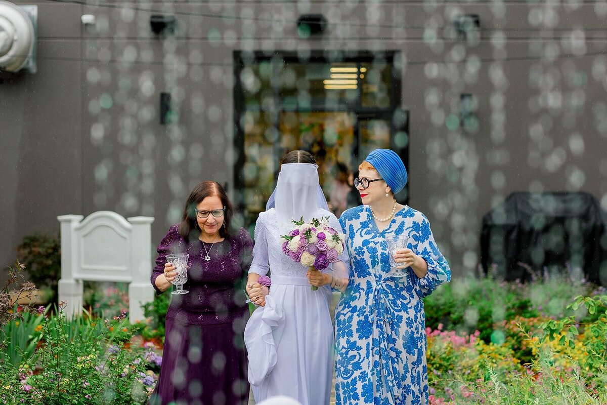 Eliana-Melmed-Photography-Chicago-LosAngeles-Jewish-WeddingPhotographer-CarmiKalman-Chuppah-00042