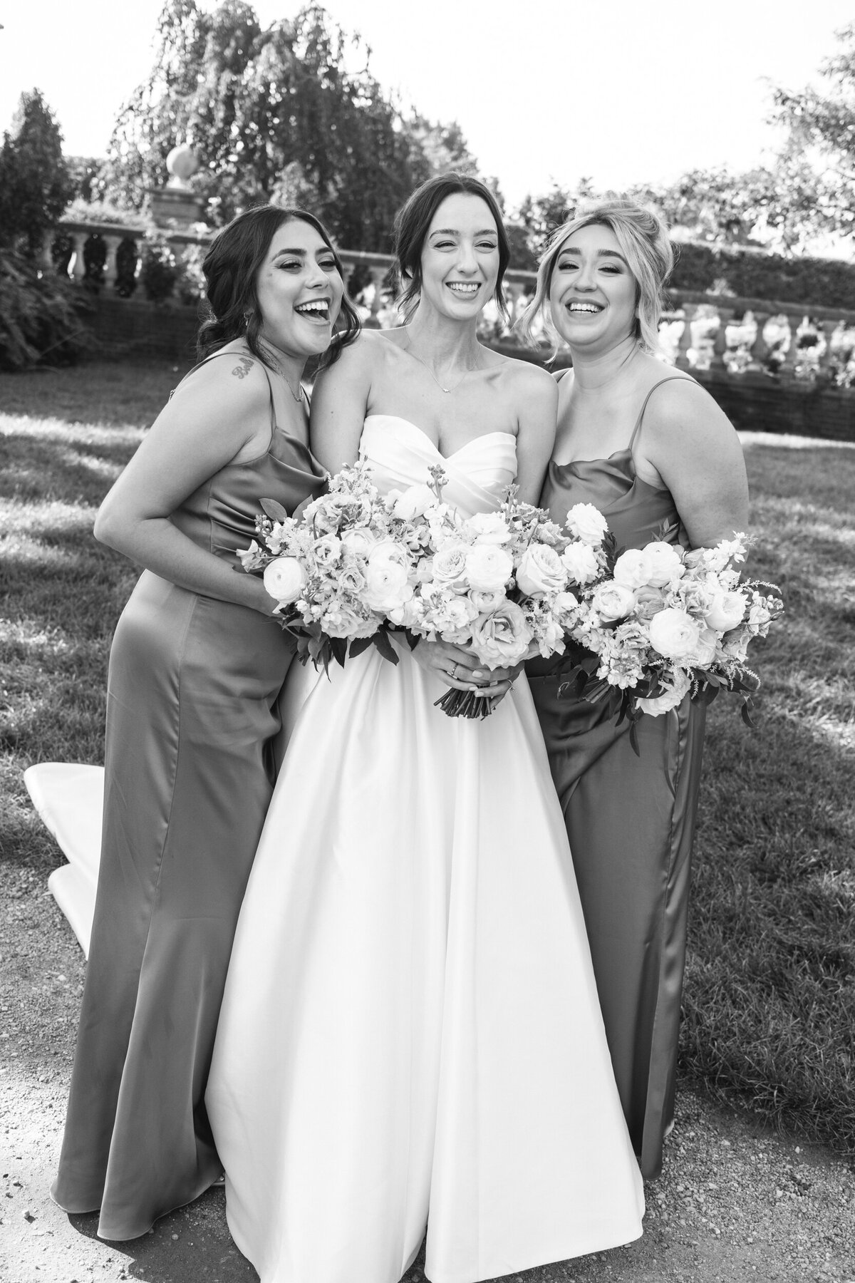chicago-botanic-garden-wedding-summer-alex-ferreri--32