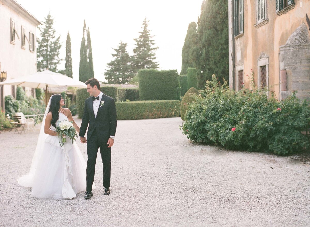 38-Tuscany-wedding-Villa-di-Ulignano-Alexandra-Vonk-photography