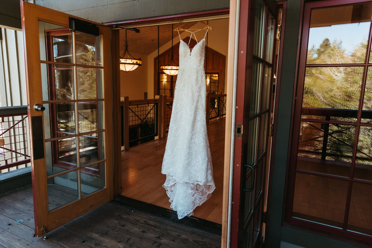 Silverthorne Pavillion Weddings-06-min