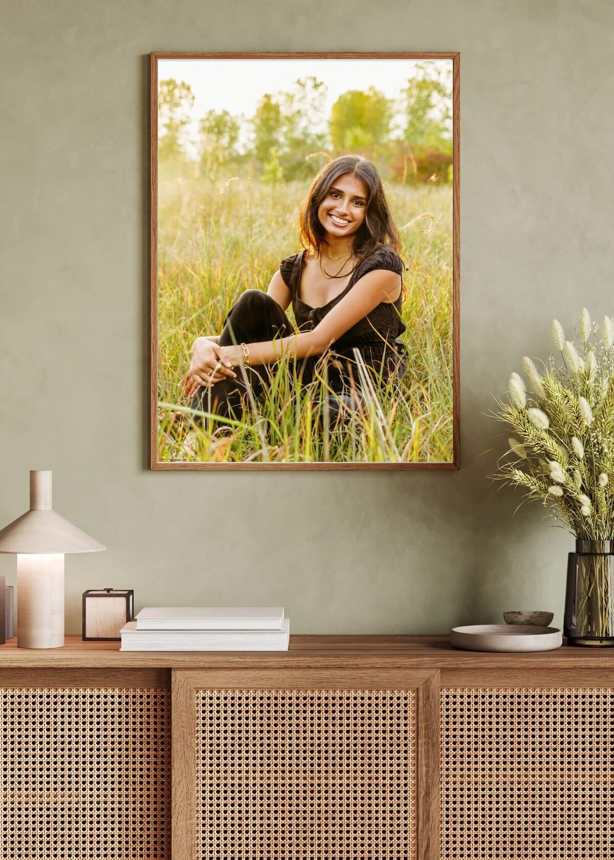 image of a framed photo of a high school teen taken by Green Bay family photographer Ashley Kalbus