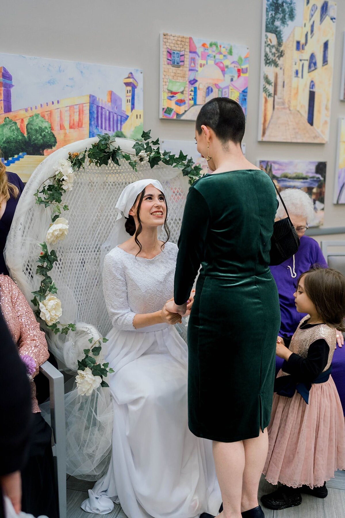Eliana-Melmed-Photography-Chicago-LosAngeles-Jewish-WeddingPhotographer-CarmiKalman-KabbalatPanim-00009