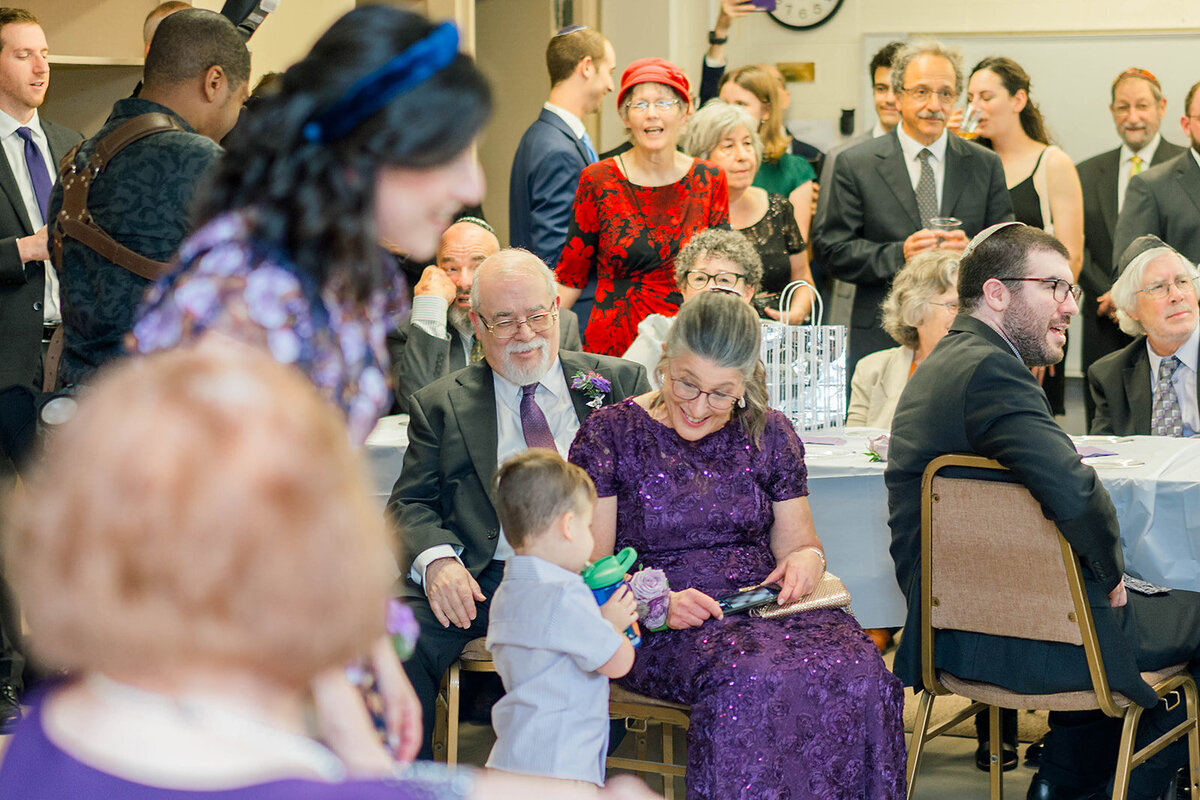 Eliana-Melmed-Photography-Chicago-LosAngeles-Jewish-WeddingPhotography-ElianaSklar-Tisch-00067