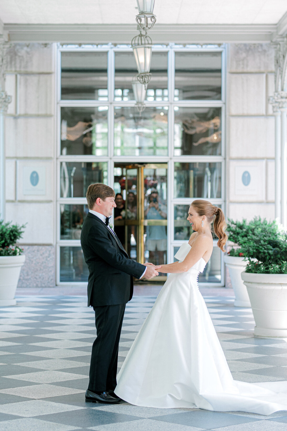 Hannah & Jason's Wedding at Hotel Crescent Court Club Perkins Chapel | Dallas Wedding Photographer | Sami Kathryn Photography-59