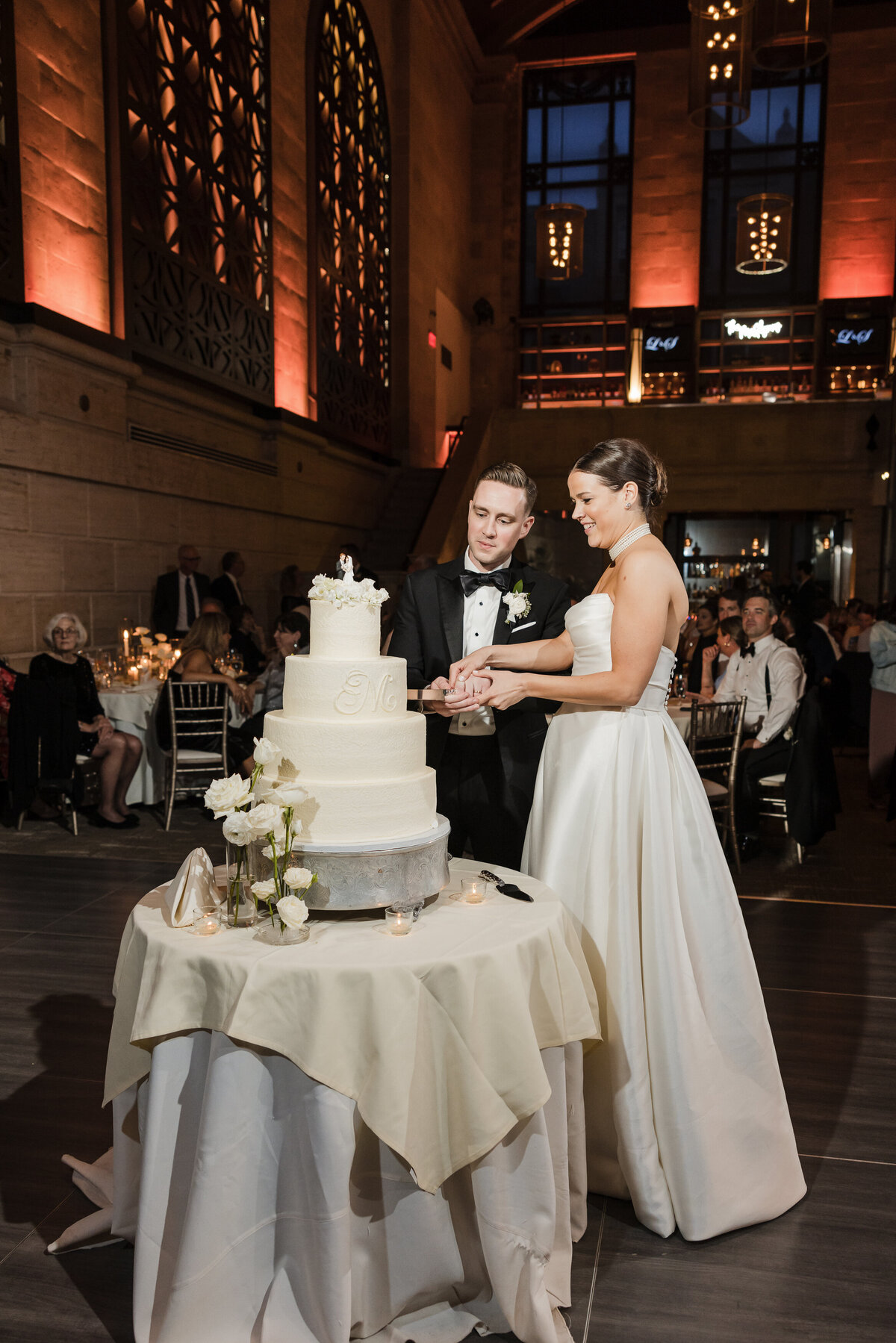 union-trust-wedding-philadelphia-photos-170