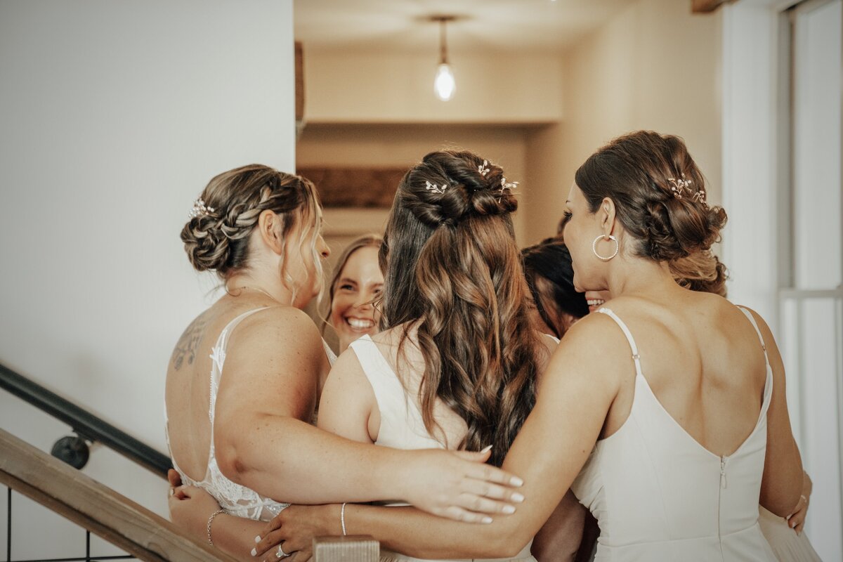 ohio-wedding-venue-bridesmaids